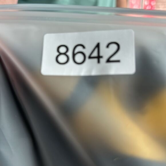 NWT Colosseum Women’s NCAA Black IOWA Hawkeyes Full Zip Hoodie - Size XXL - Picture 10 of 10